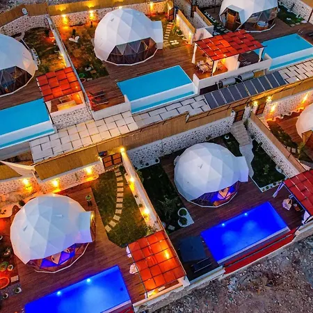 Kalkan Dome Suites & Deluxe -honeymoon Glamping In Kalkan-antalya Hotell