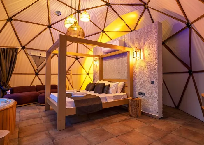 Kalkan Dome Suites & Deluxe -honeymoon Glamping In Kalkan-antalya Hotel Caykoy